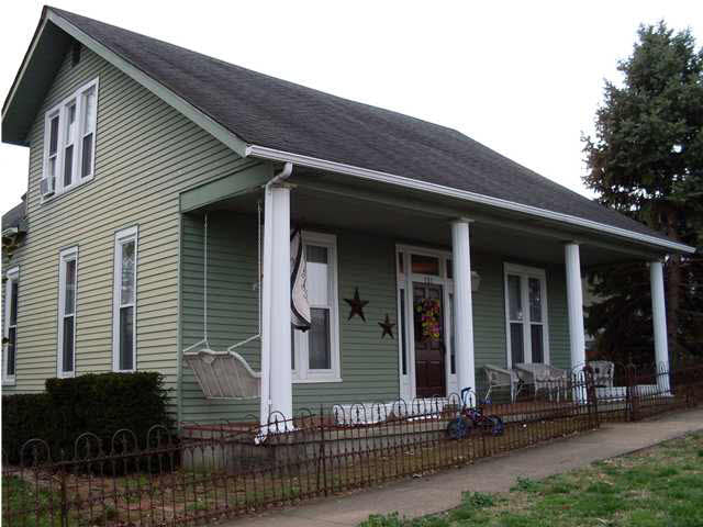 151 W Webster St, Sebree, KY 42455 photo 1