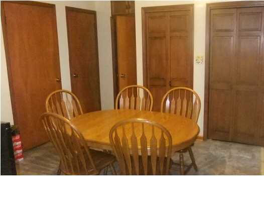 203 W Columbia St, Evansville, IN 47710 photo 10