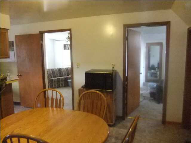 203 W Columbia St, Evansville, IN 47710 photo 11