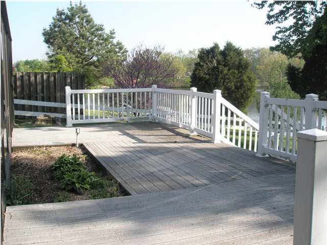 755 W Ornament Ln, Santa Claus, IN 47579 photo 6