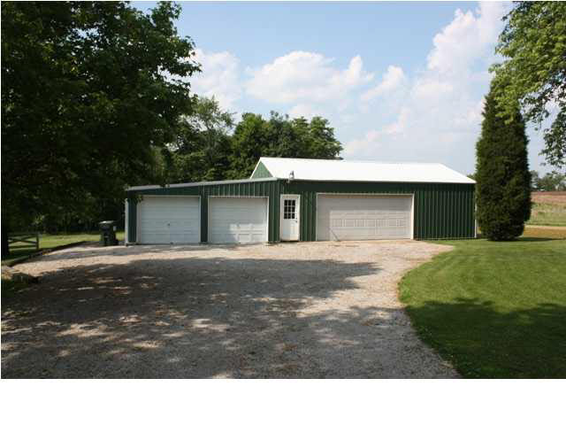 2122 W Kelly Rd, Boonville, IN 47601 photo 6