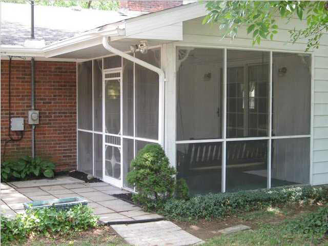 1509 Martin Cir, Evansville, IN 47715 photo 2