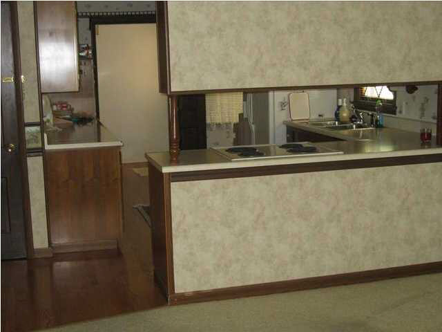 1509 Martin Cir, Evansville, IN 47715 photo 5