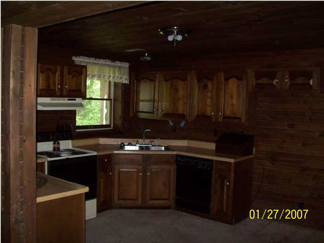 563 S Spring St, Princeton, IN 47670 photo 17
