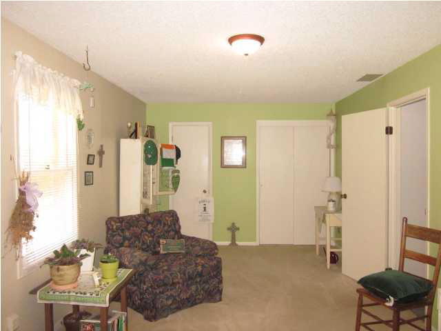 6940 S Tara Ln, Fort Branch, IN 47648 photo 15