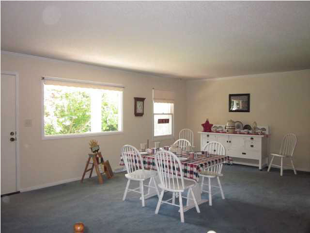 6940 S Tara Ln, Fort Branch, IN 47648 photo 7