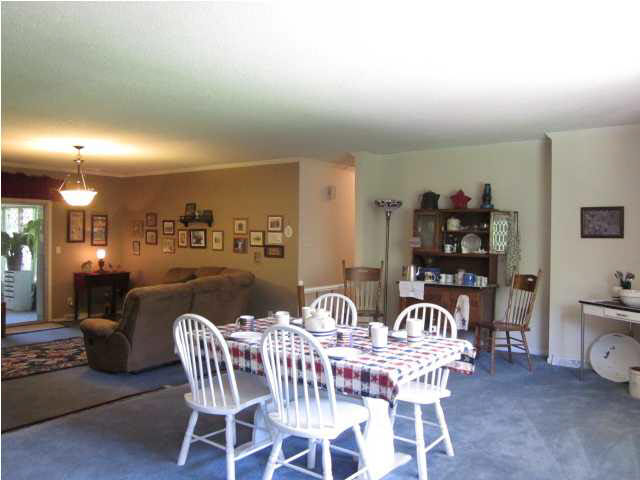 6940 S Tara Ln, Fort Branch, IN 47648 photo 8