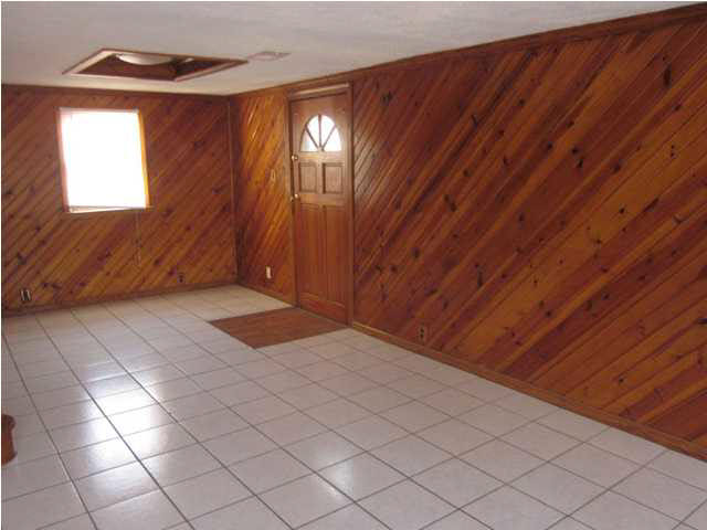2328 E Riverside Dr, Evansville, IN 47714 photo 4