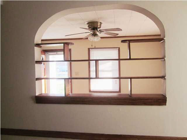 2328 E Riverside Dr, Evansville, IN 47714 photo 13