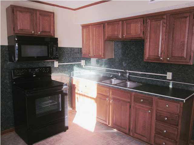 2328 E Riverside Dr, Evansville, IN 47714 photo 2