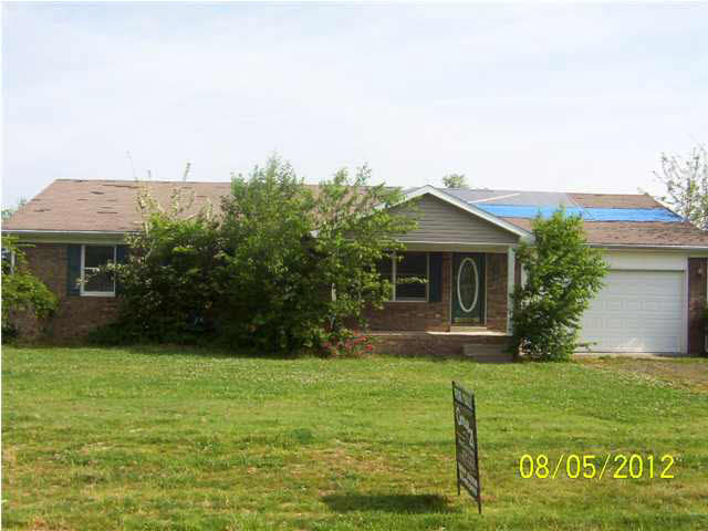 534 9th St, Grandview, IN 47615 photo 1