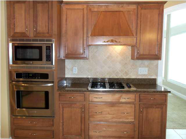 4696 Estate Dr, Newburgh, IN 47630 photo 6