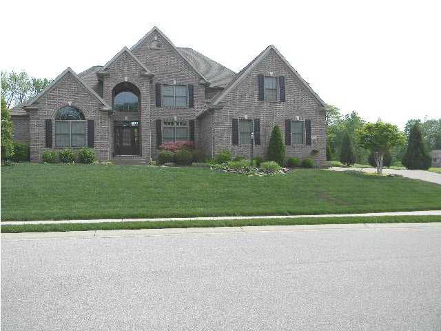 4696 Estate Dr, Newburgh, IN 47630 photo 1