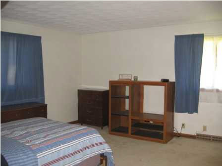 206 E 2nd St, Huntingburg, IN 47542 photo 4