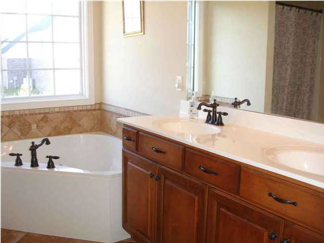 9333 Emily Ct, Newburgh, IN 47630 photo 14