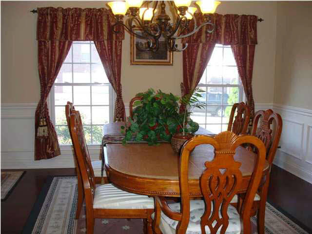 9333 Emily Ct, Newburgh, IN 47630 photo 5