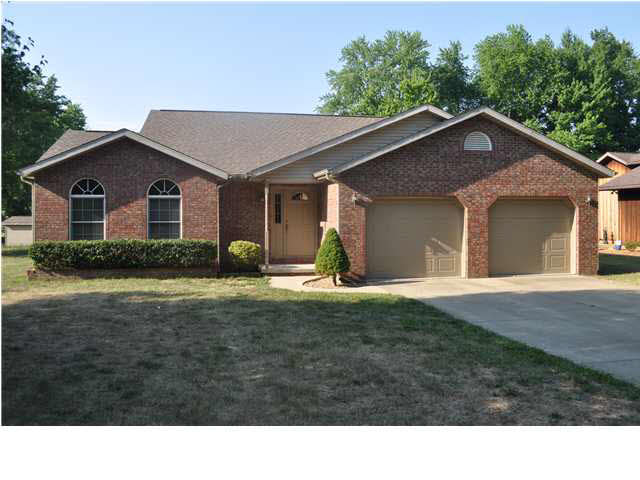 861 W Melchoir Dr N, Santa Claus, IN 47579 photo 1