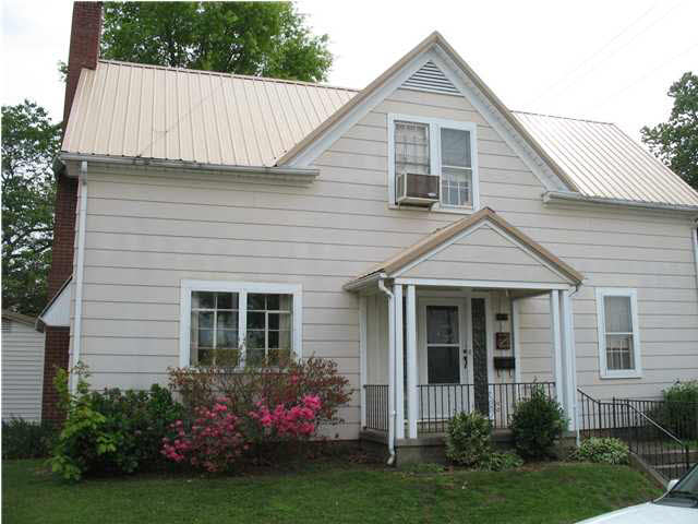 919 Jefferson St, Tell City, IN 47586 photo 1