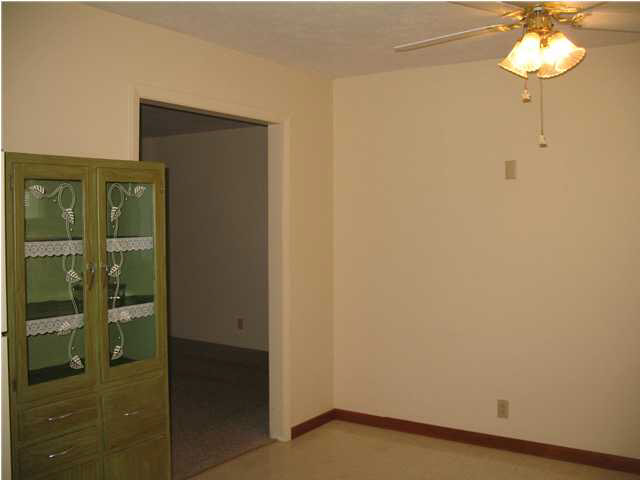 1645 12th St, Tell City, IN 47586 photo 7
