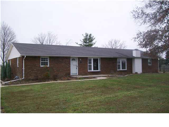 511 N Whoderville Rd, Jasper, IN 47546 photo 1