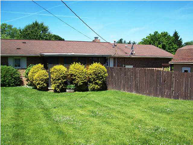300 Hill Ct, Washington, IN 47501 photo 13