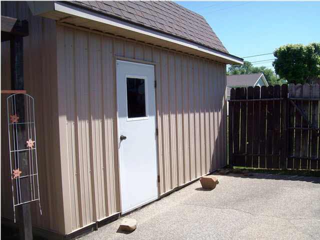 300 Hill Ct, Washington, IN 47501 photo 11