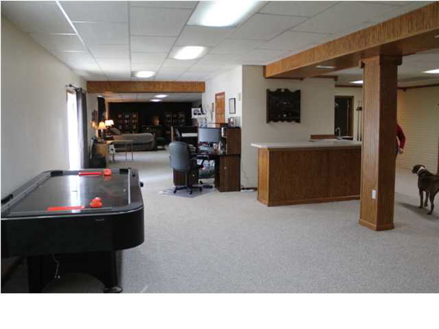 4343 S Ridge Ln, Washington, IN 47501 photo 24