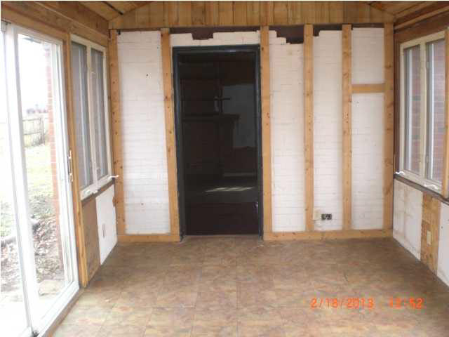 1629 E Blackford Ave, Evansville, IN 47714 photo 8