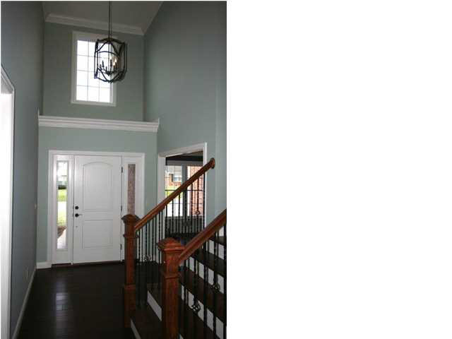 8015 Newbury Rd, Evansville, IN 47725 photo 2