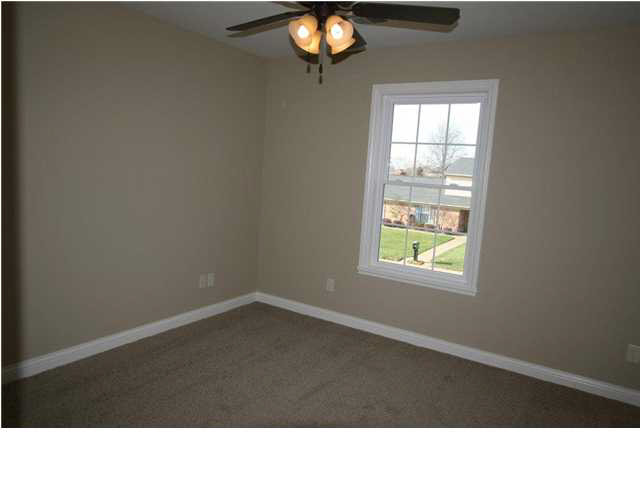 8015 Newbury Rd, Evansville, IN 47725 photo 13