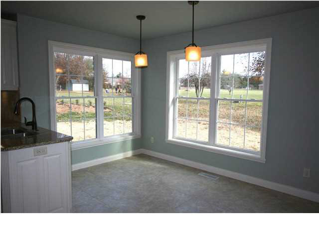 8015 Newbury Rd, Evansville, IN 47725 photo 9