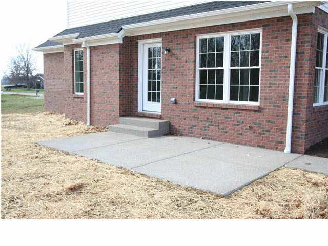 8015 Newbury Rd, Evansville, IN 47725 photo 18