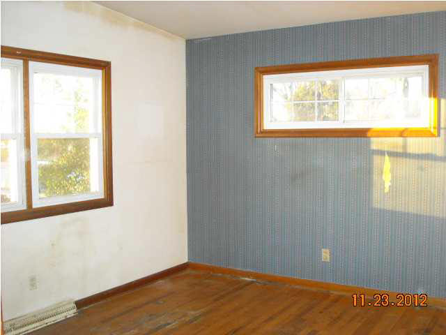 8000 Spry Rd, Evansville, IN 47715 photo 6