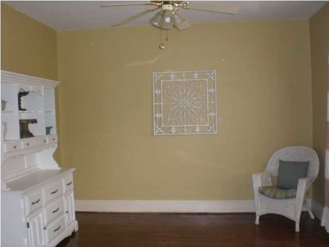 203 Cypress St, Newburgh, IN 47630 photo 5