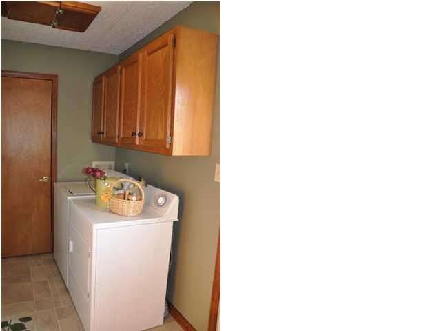 6835 Kolb Dr, Evansville, IN 47715 photo 11