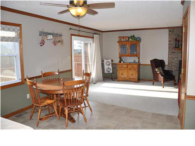 6835 Kolb Dr, Evansville, IN 47715 photo 10