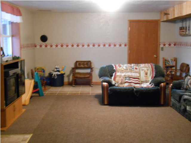 13602 N County Road 950 E, Odon, IN 47562 photo 6