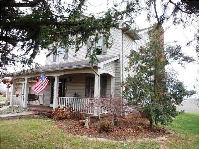 2433 Libbert Rd, Newburgh, IN 47630 photo 3