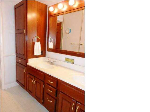 2433 Libbert Rd, Newburgh, IN 47630 photo 22