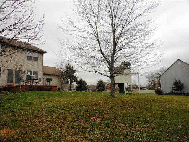 2433 Libbert Rd, Newburgh, IN 47630 photo 4
