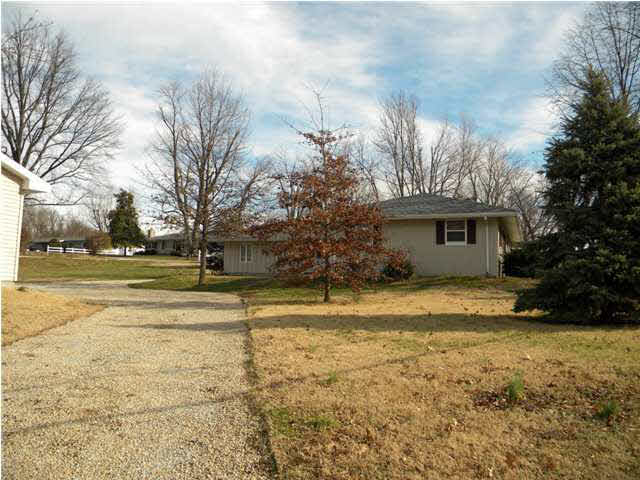 726 Outer Gray St, Newburgh, IN 47630 photo 13