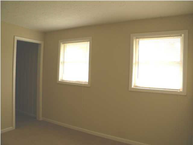 726 Outer Gray St, Newburgh, IN 47630 photo 6