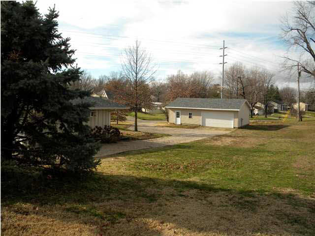 726 Outer Gray St, Newburgh, IN 47630 photo 12