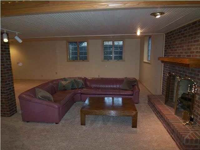 1225 Spring Creek Dr, Evansville, IN 47710 photo 19