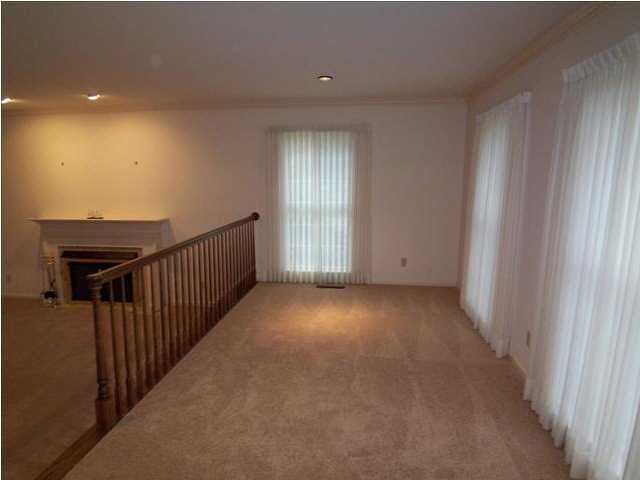 1225 Spring Creek Dr, Evansville, IN 47710 photo 5