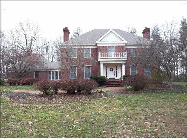 1225 Spring Creek Dr, Evansville, IN 47710 photo 1