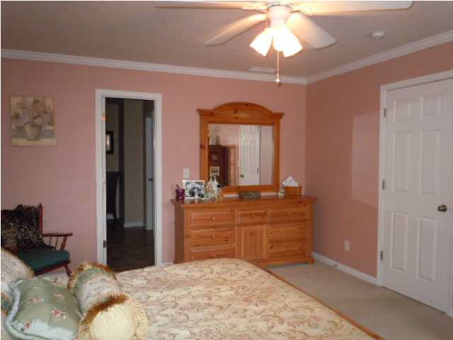 5871 Kevin Ct, Newburgh, IN 47630 photo 9