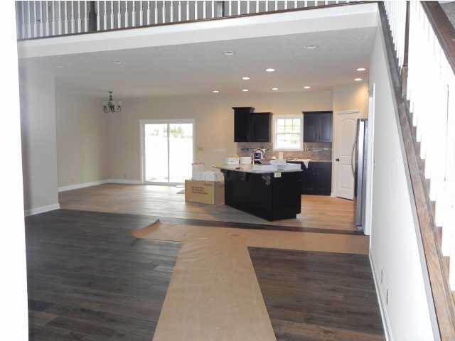 8737 Yorktown Rd, Evansville, IN 47725 photo 10