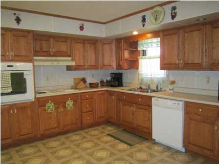 301 S First St, Petersburg, IN 47567 photo 3