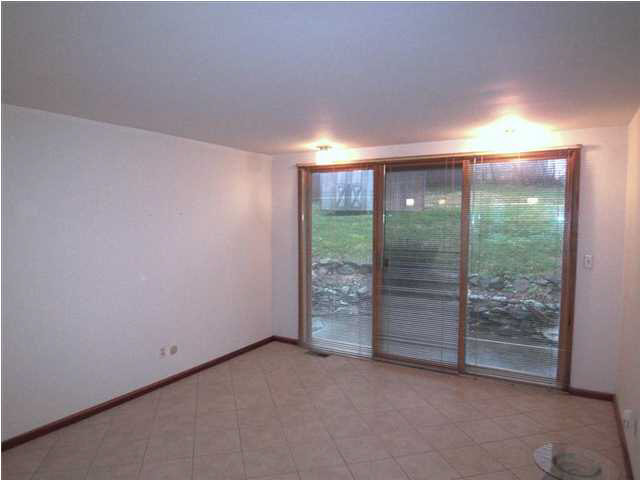 8299 Yorkridge Dr, Newburgh, IN 47630 photo 4